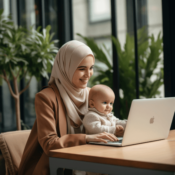 دعم خاص للأمهات العاملات